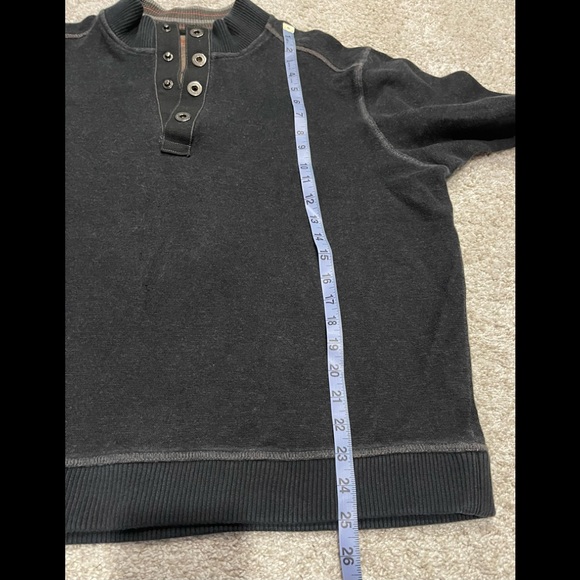 Tommy Bahama Grey Knit Top Size Large - Picture 8 of 9